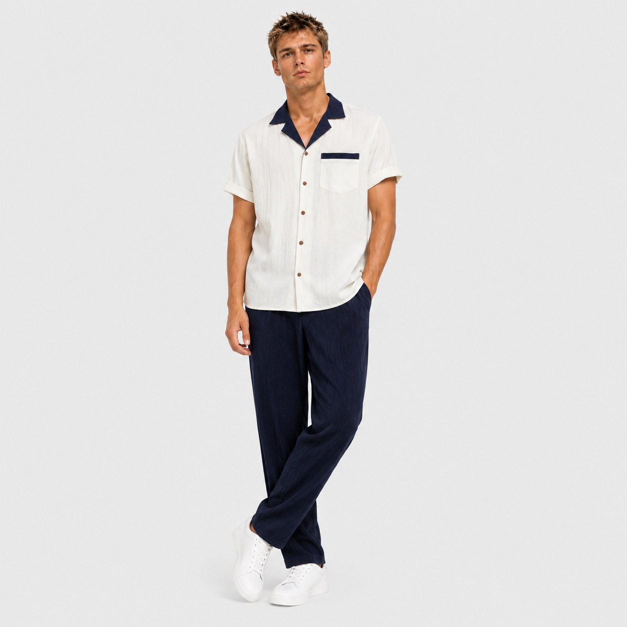 Fernando - Camisa cubana con contraste texturizado y pantalones de corte recto